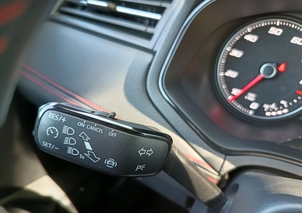 Volkswagen Golf cena 66950 przebieg: 193212, rok produkcji 2018 z Wleń małe 704